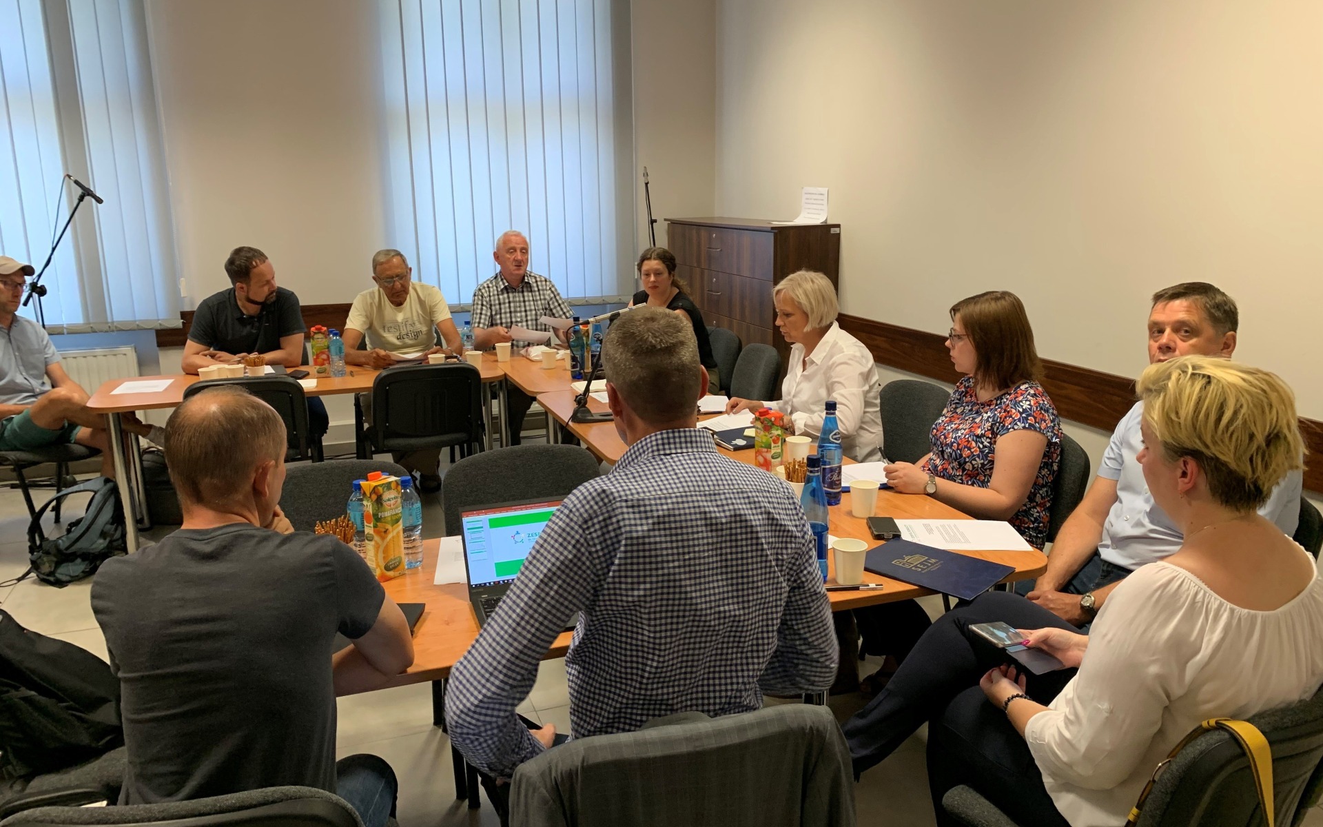 POWIAT. 13 raz debatowali o uciążliwościach zapachowych