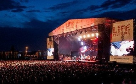 OŚWIĘCIM. Szósta edycja Life Festival