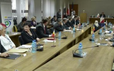 VIDEO-POWIAT. Pierwsza sesja Rady Powiatu