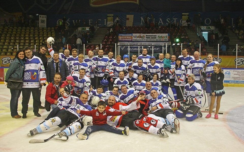 OŚWIĘCIM. Charytatywny mecz hokejowy