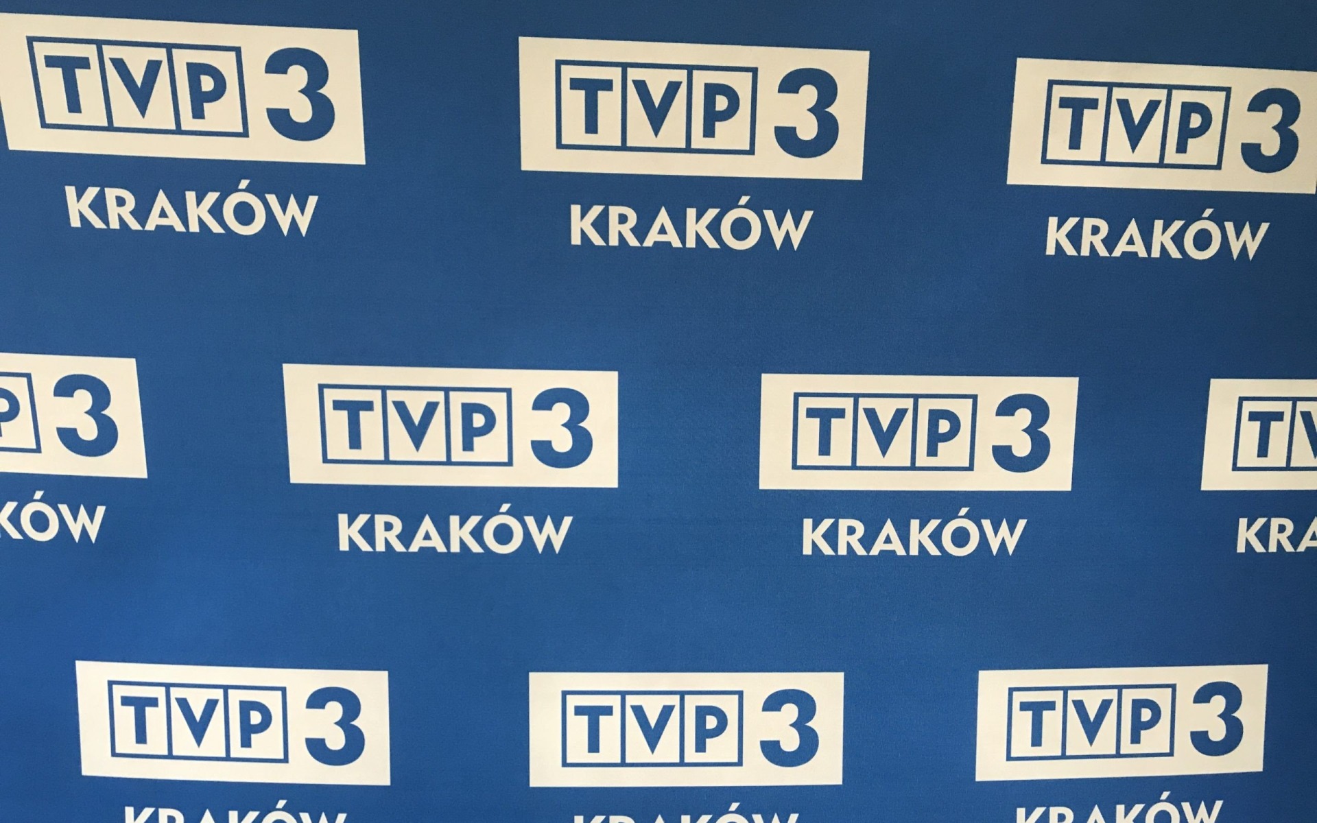 OŚWIĘCIM. TVP3 Kraków pokaże półfinałowe mecze w hokeju na lodzie