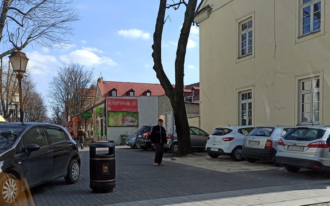 OŚWIĘCIM. Darmowy parking w centrum Starego Miasta