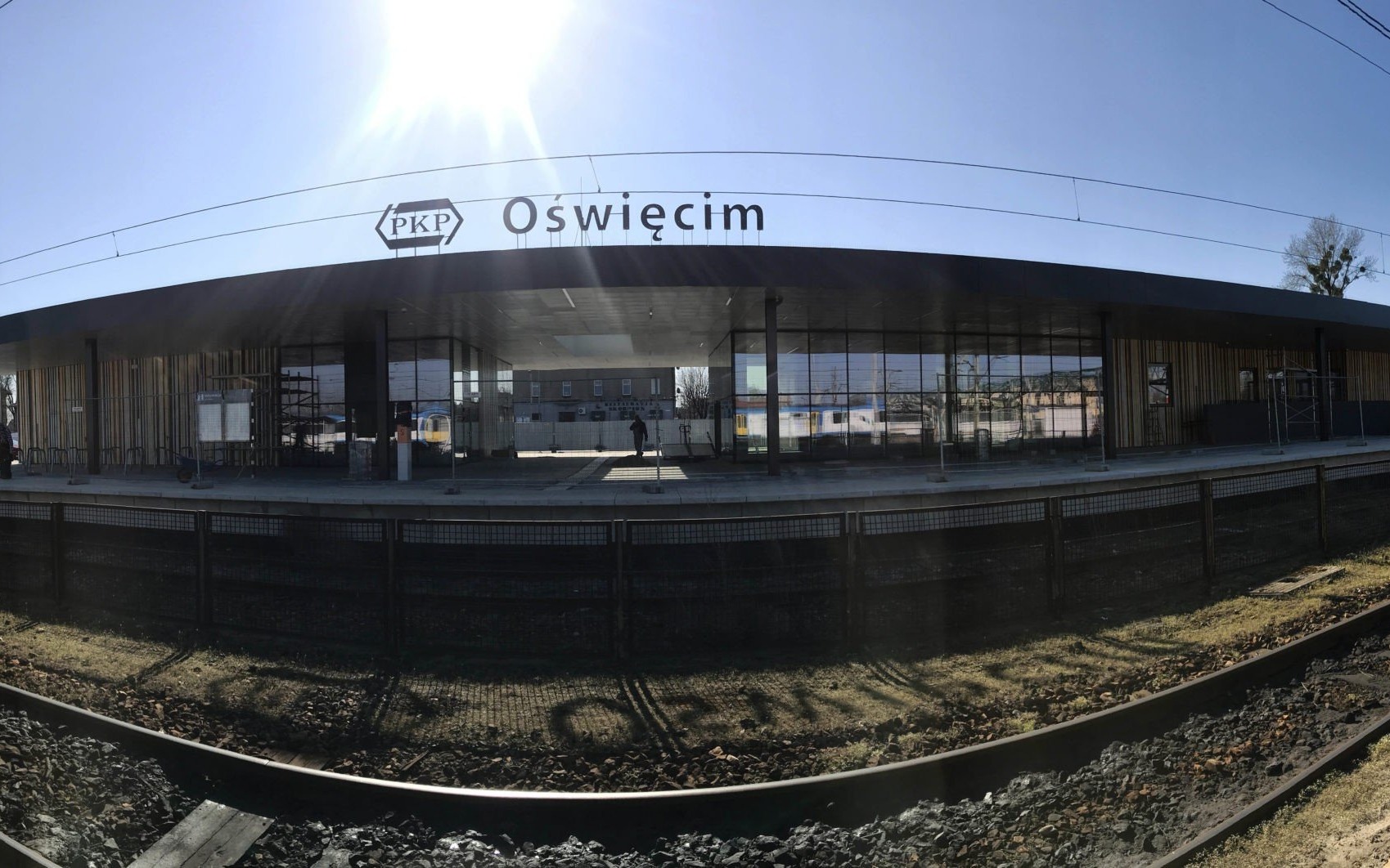 OŚWIĘCIM. Trwają ostatnie prace przy nowym dworcu kolejowym