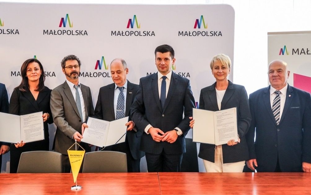 POWIAT. Podpisano umowę na budowę obwodnicy Zatora