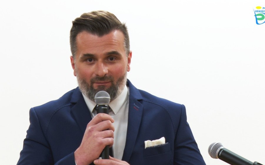 POWIAT. Niezwykła postać Patronem szkoły