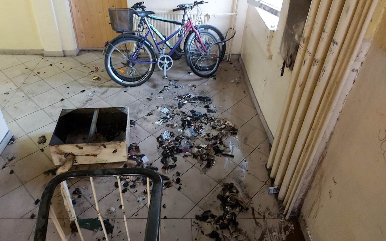 CHEŁMEK. Policjanci pomogli w czasie pożaru