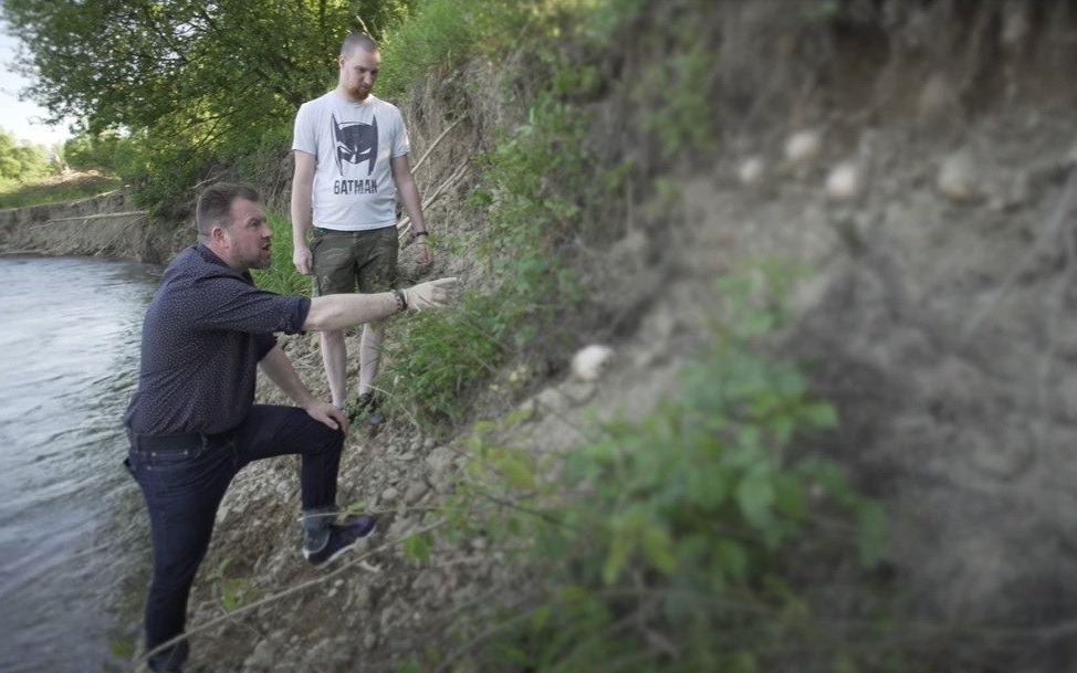 OŚWIĘCIM. Dziesiątki czaszek, piszczeli, żeber nad brzegiem Soły