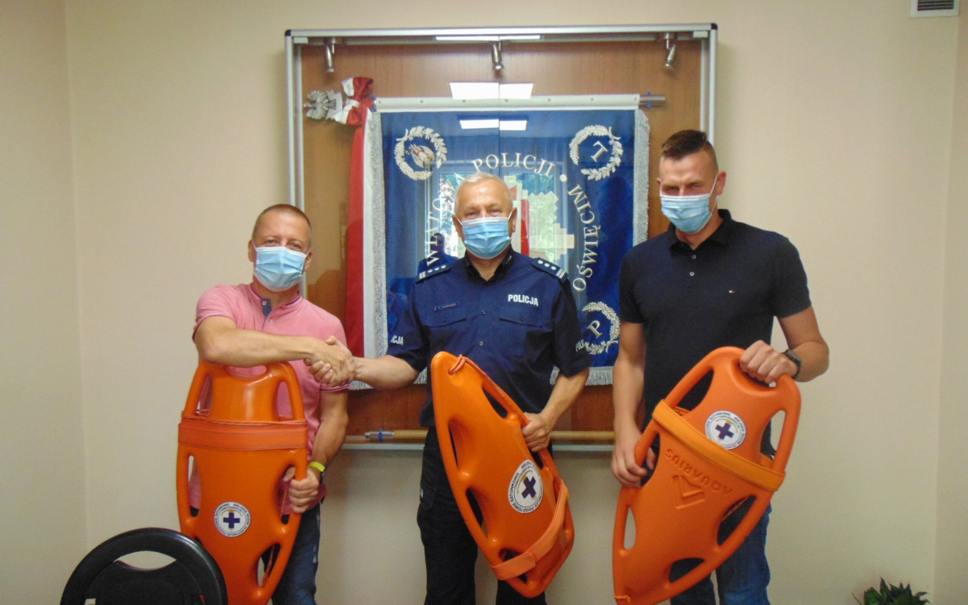 OŚWIĘCIM. 15 bojek ratowniczych dla policji
