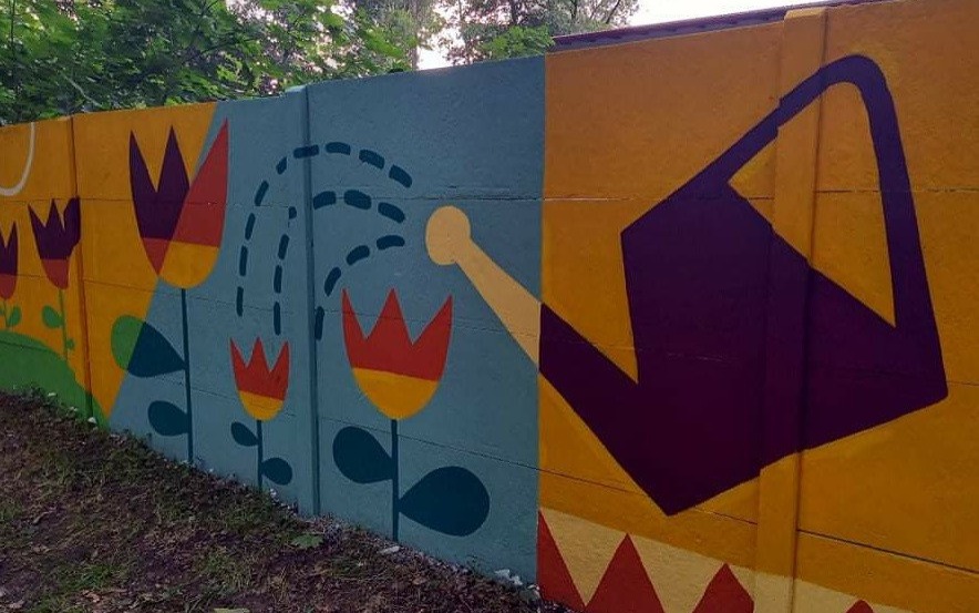 OŚWIĘCIM. Nowy mural ozdobił park miejski