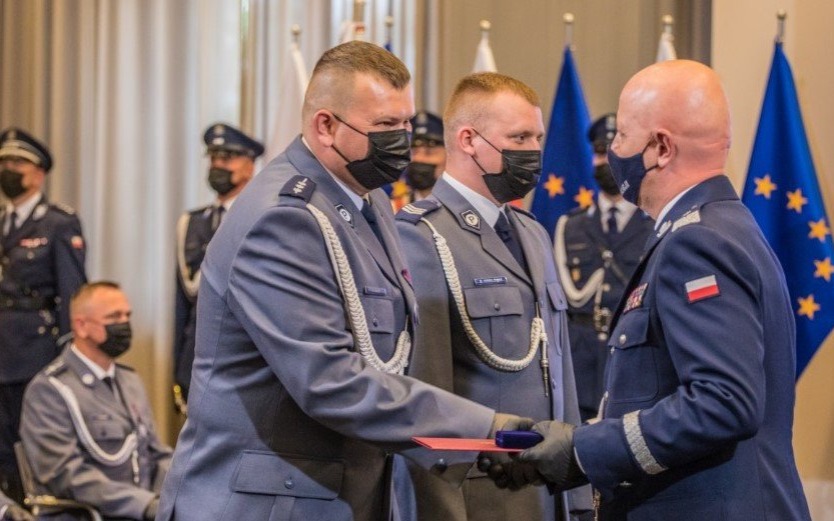 OŚWIĘCIM. Dwaj oświęcimscy dzielnicowi odznaczeni