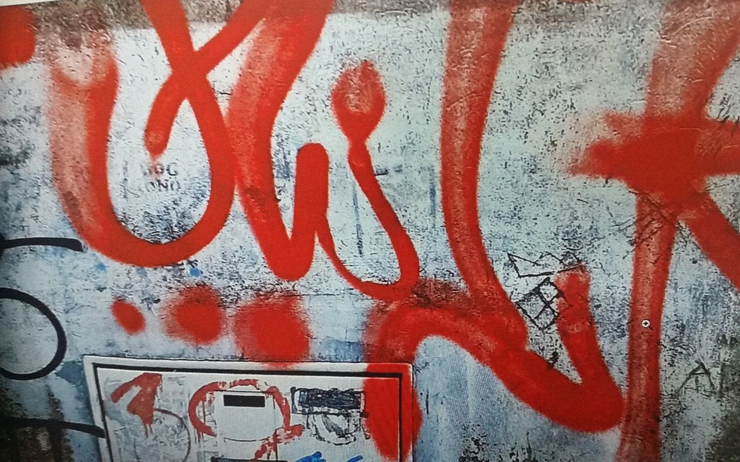 OŚWIĘCIM. Pomalował farbą elewacje kilku kamienic