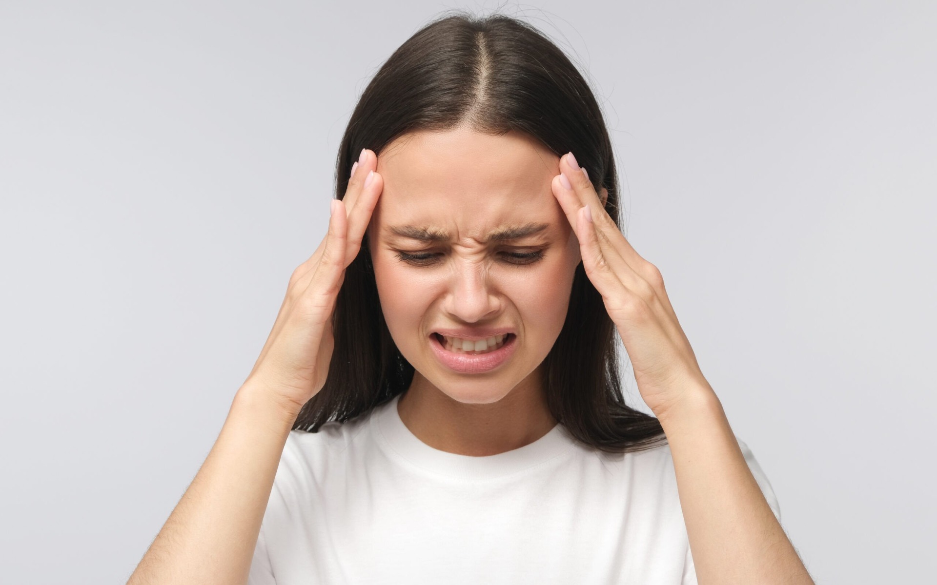 Migrena – jakie są jej przyczyny? Jak można ją leczyć?