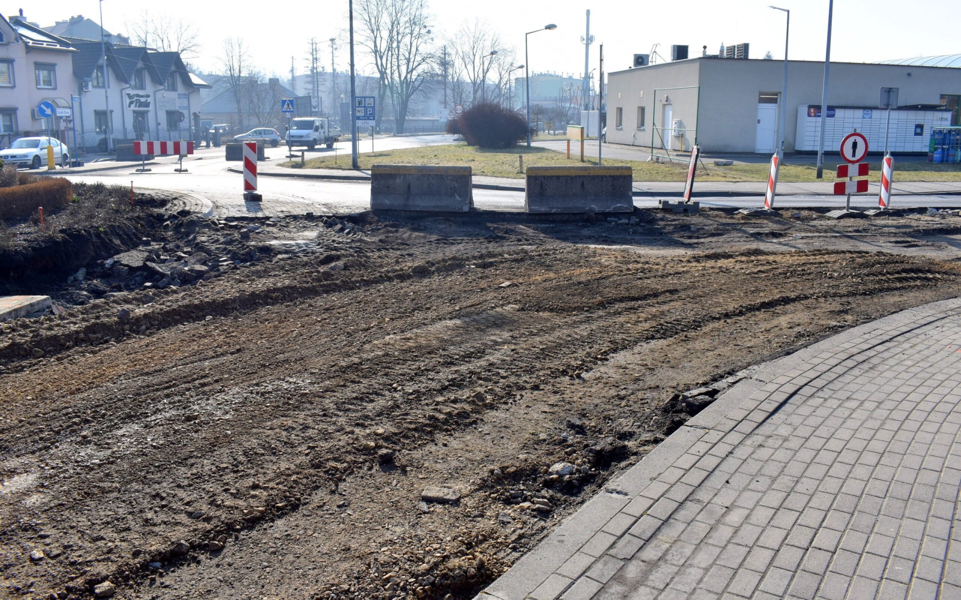 POWIAT. Rozpoczęła się przebudowa na osiedlu Błonie