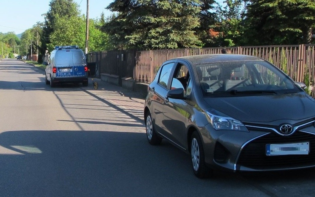 KĘTY. Potrącone dziecko doznało złamania nogi