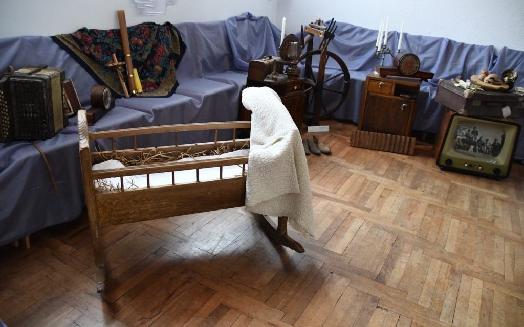 OŚWIĘCIM. Przedmioty codziennego użytku w Muzeum Pamięci