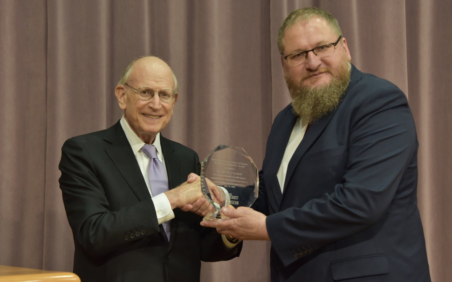 OŚWIĘCIM. Dyrektor Muzeum Auschwitz uhonorowany National Leadership Award USHMM