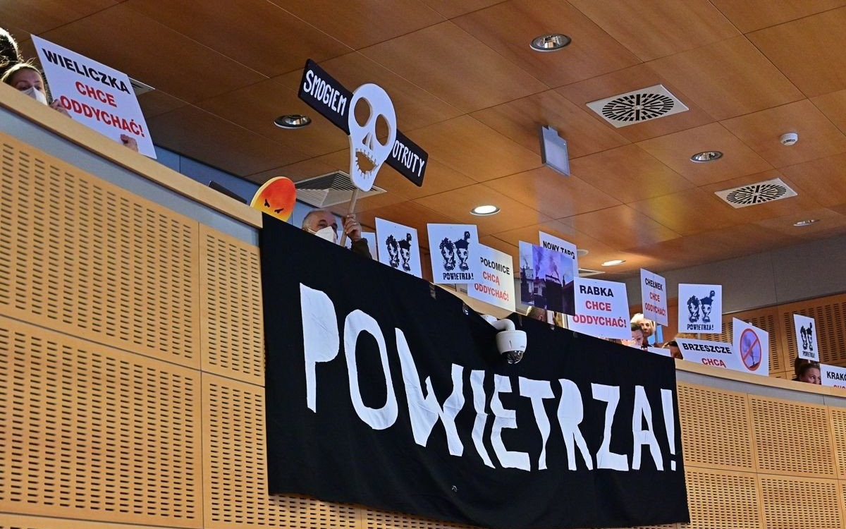 MAŁOPOLSKA. Przedłużono termin wejścia w życie uchwały antysmogowej