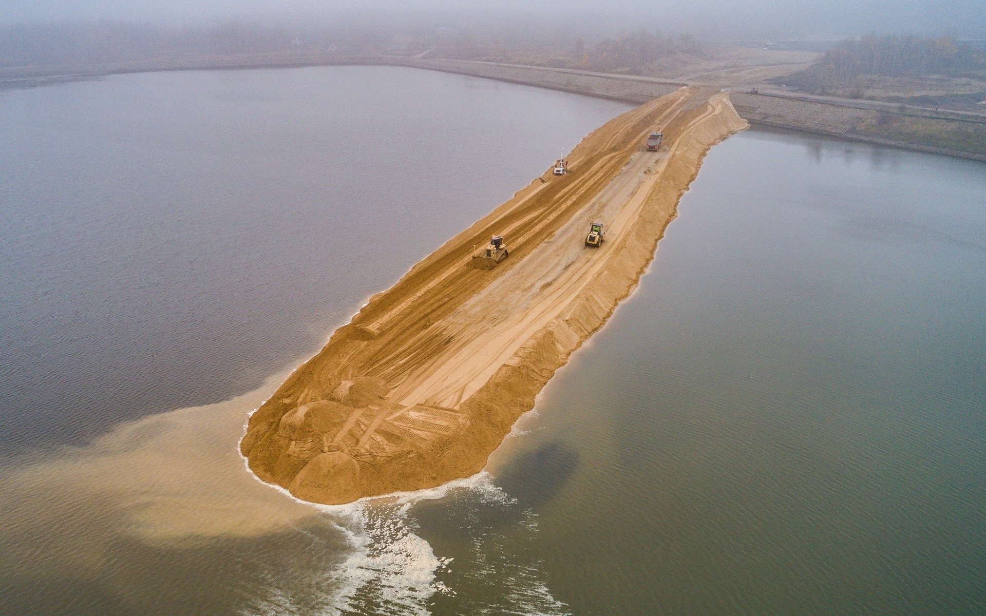 POWIAT. Listopadowe zdjęcia z budowy drogi ekspresowej S1 Oświęcim – Dankowice