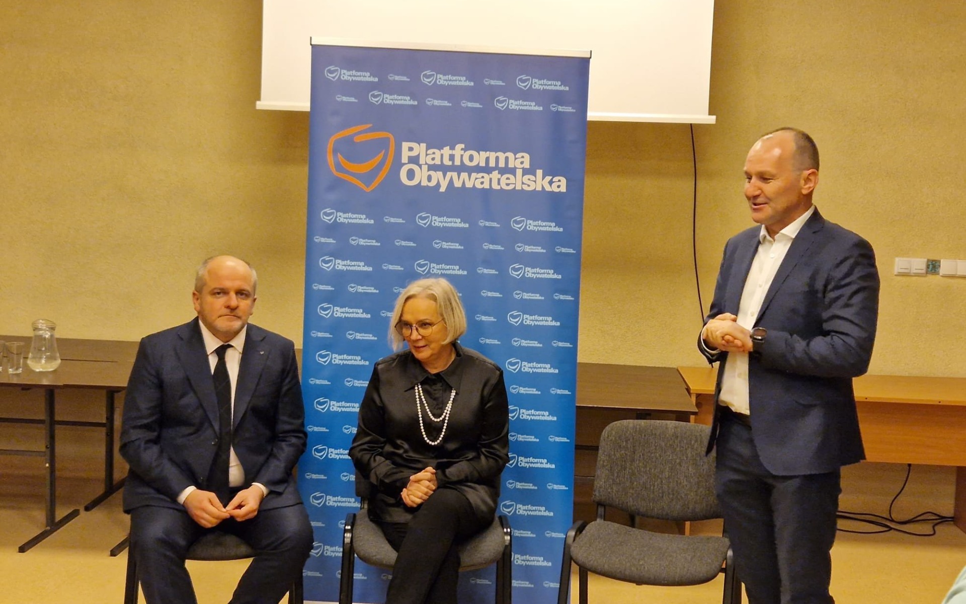 POWIAT. Liderzy Platformy Obywatelskiej przyjechali do Oświęcimia