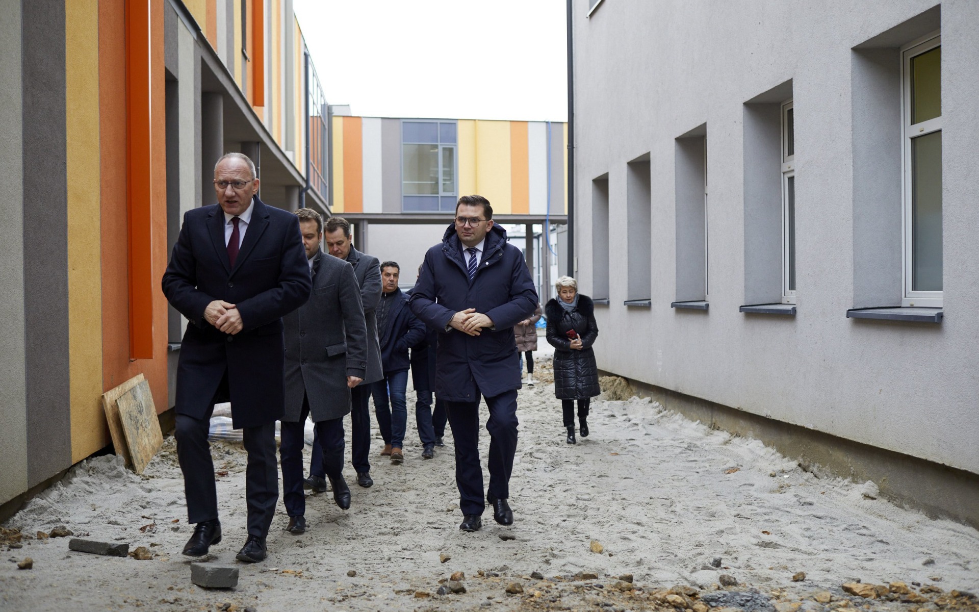 POWIAT OŚWIĘCIMSKI. Wojewoda z wizytą w szpitalu powiatowym w Oświęcimiu