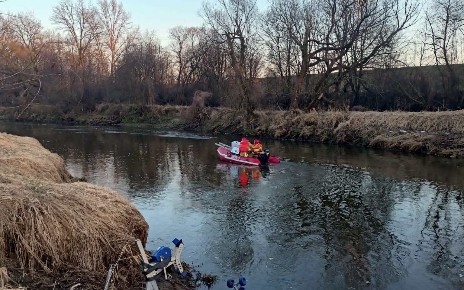 BABICE. Kajakarz dostrzegł zwłoki ludzkie w Wiśle