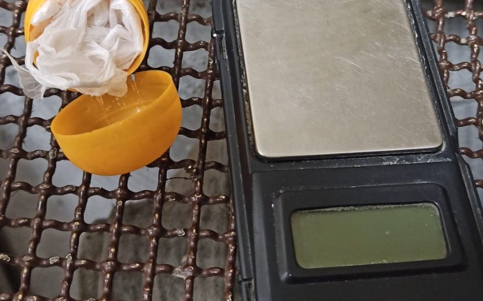 KĘTY. Kierowca prowadził pod wpływem metaamfetaminy, kokainy oraz opiatów