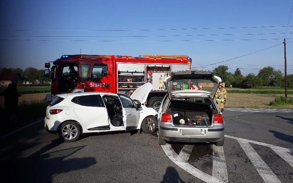 OŚWIĘCIM. Miał sądowy zakaz jazdy samochodem, dodatkowo zasnął za kierownicą