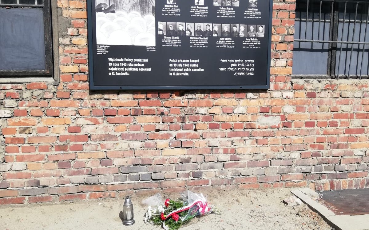 OŚWIĘCIM. Największa egzekucja na placu apelowym w Auschwitz