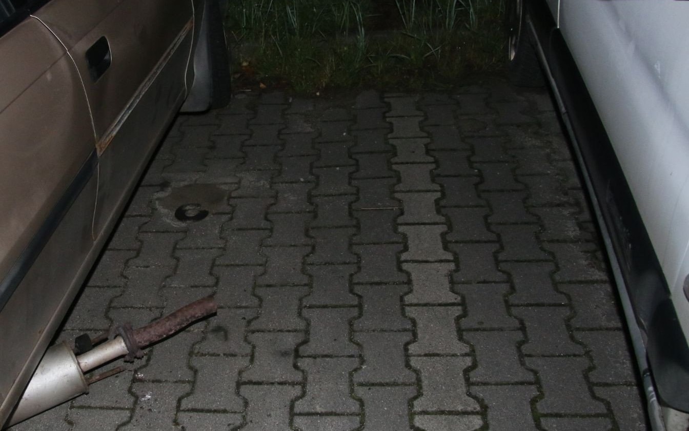 CHEŁMEK. Pod osłoną nocy skradli katalizator, wpadli w ręce policji