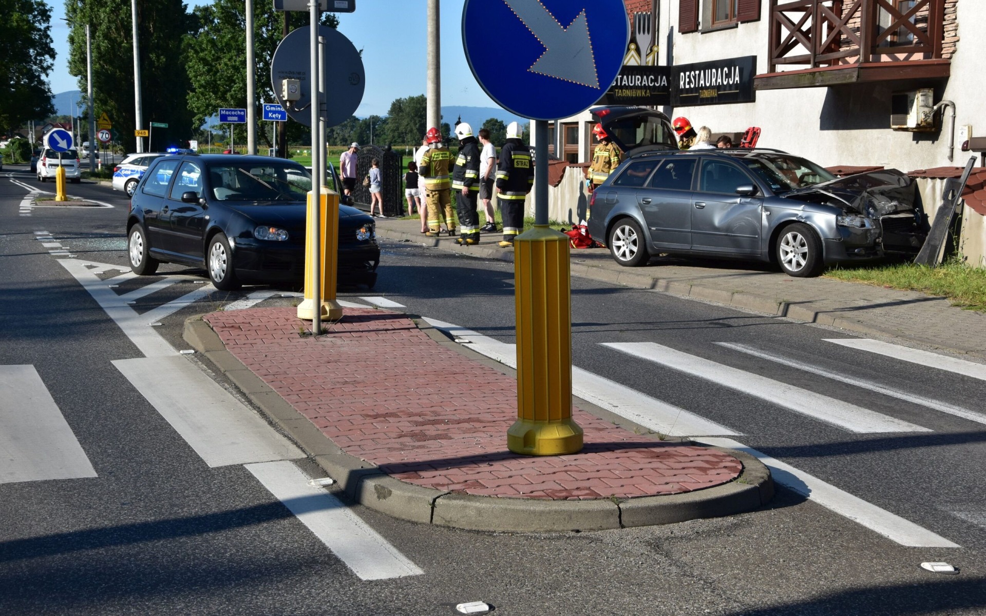 OSIEK. Zderzenie na skrzyżowaniu ulic Głównej z Beskidzką