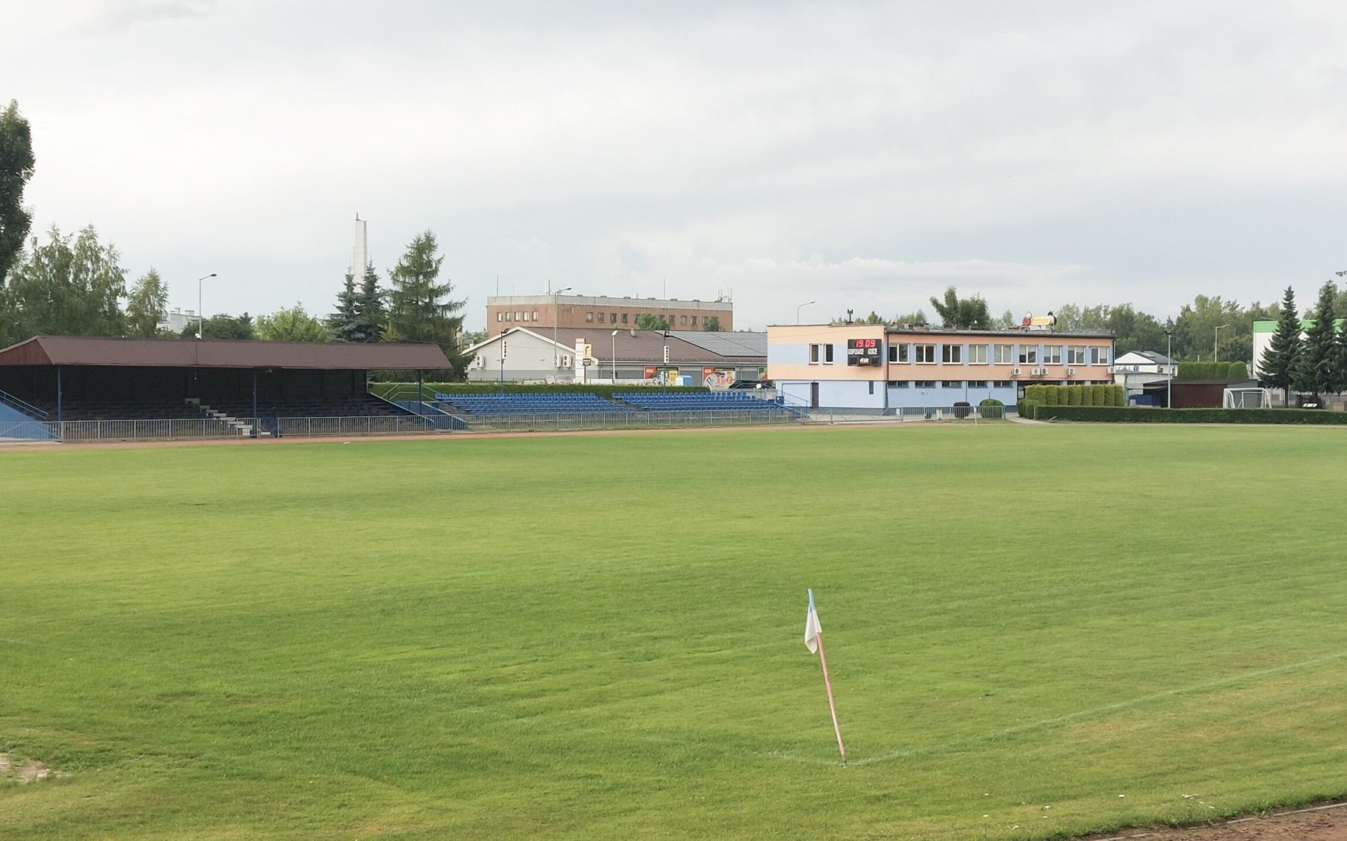 PUBLICYSTYKA. Unia Oświęcim, najlepsze szkolenie i najgorsze w regionie obiekty. Jak długo jeszcze!