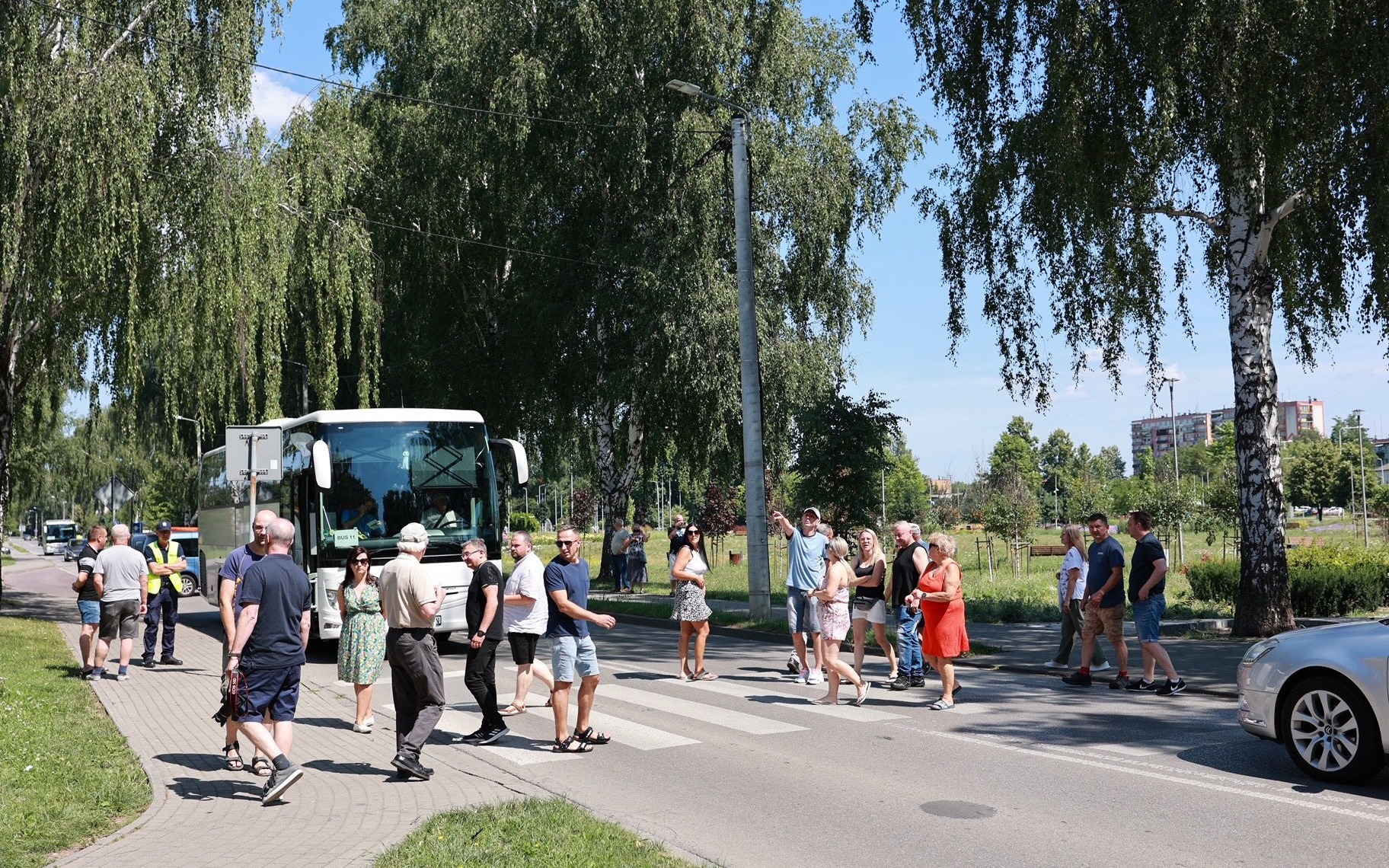 PUBLICYSTYKA. Mieszkańcy zablokowali na dwie godziny drogi przy Muzeum. Czy ten ostrzegawczy sygnał pomoże nam ze sobą rozmawiać?