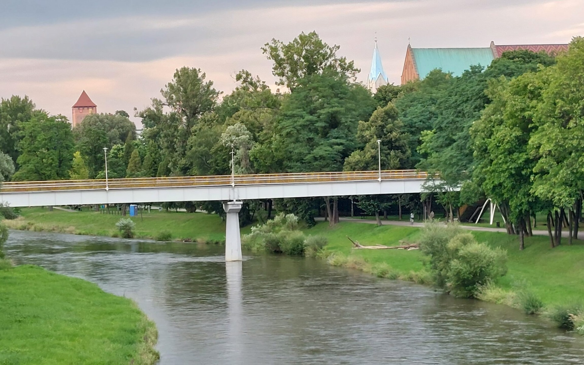 OŚWIĘCIM. Wokół nowego parkingu powstaną dodatkowe atrakcje m.in. mini park wodny