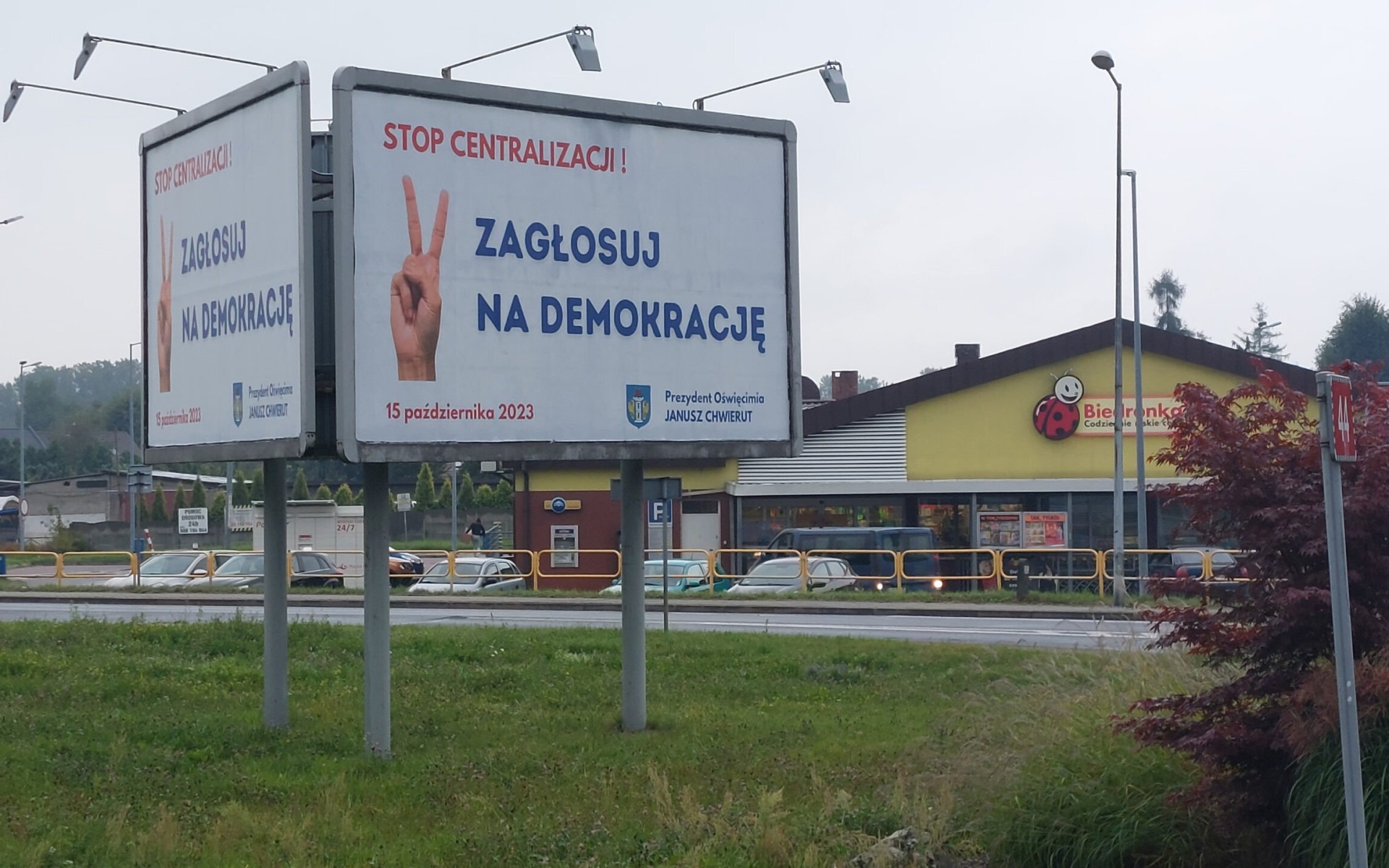 OŚWIĘCIM. Zachęcamy do udziału w wyborach i referendum 15 października.