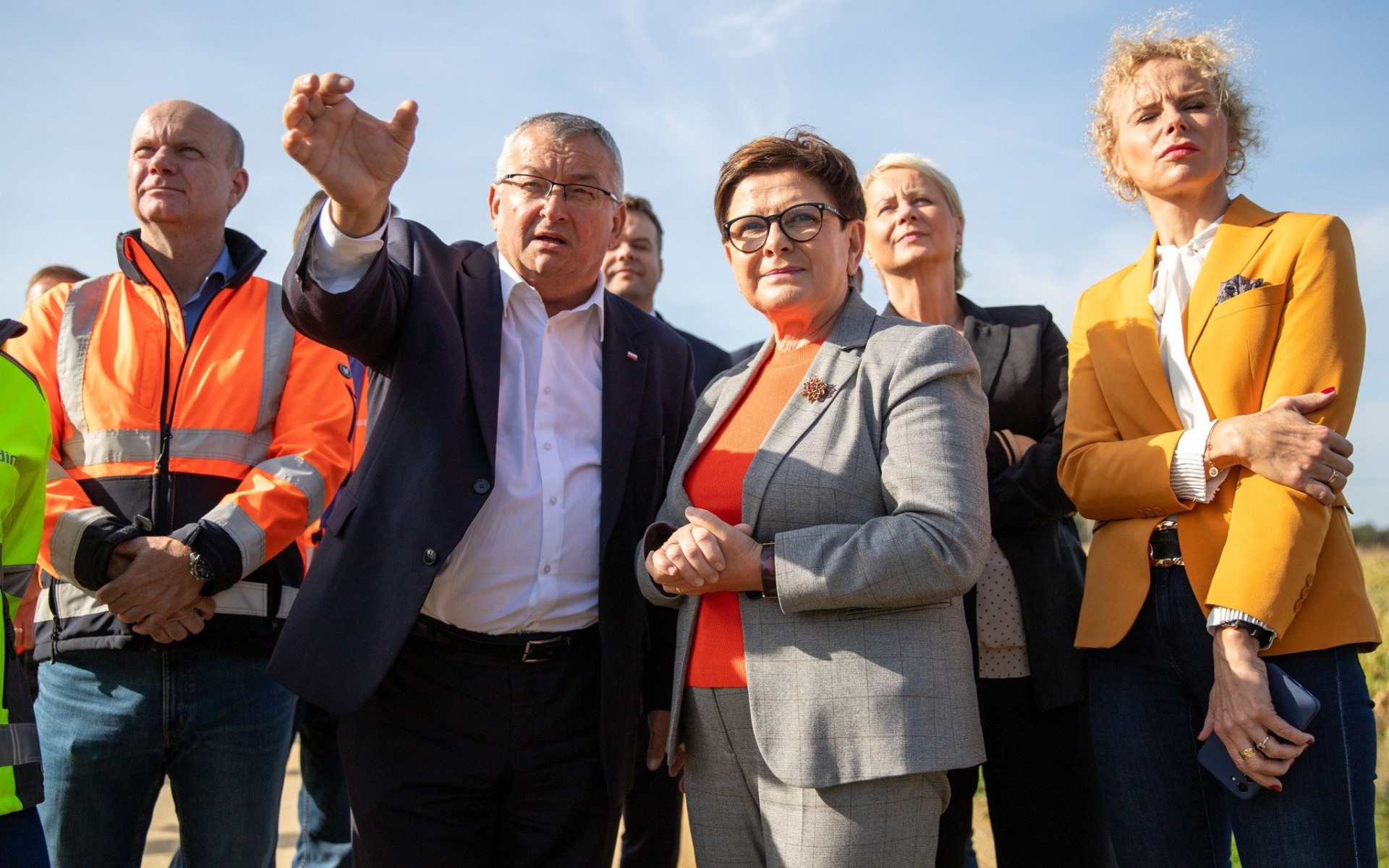 OŚWIĘCIM. Konferencja prasowa premier Szydło i ministra Adamczyka ws. budowy S1