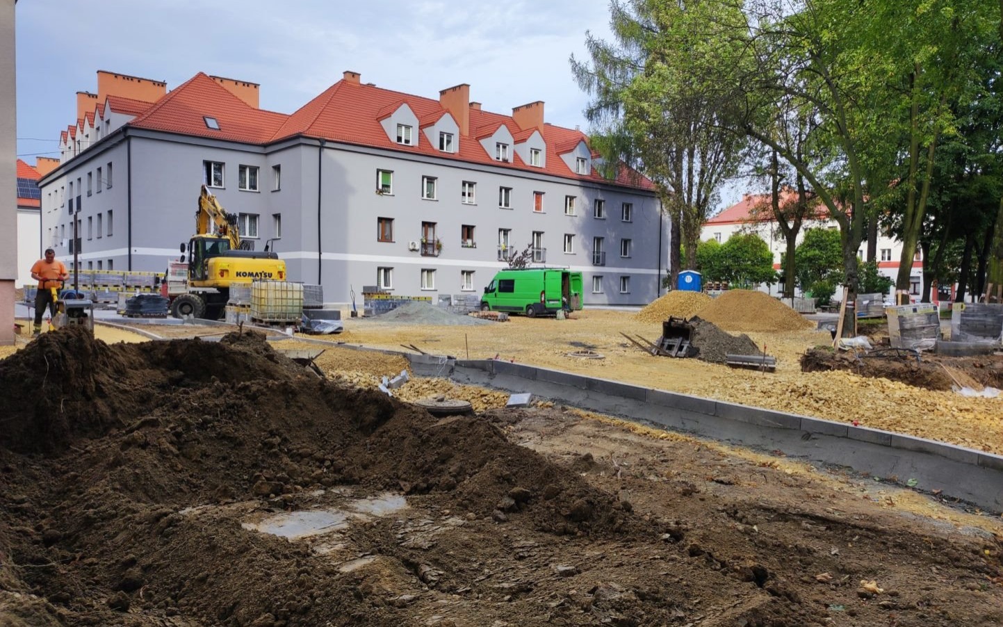 OŚWIĘCIM. Na ul. Kopernika powstaje parking za blisko 800 tys. zł