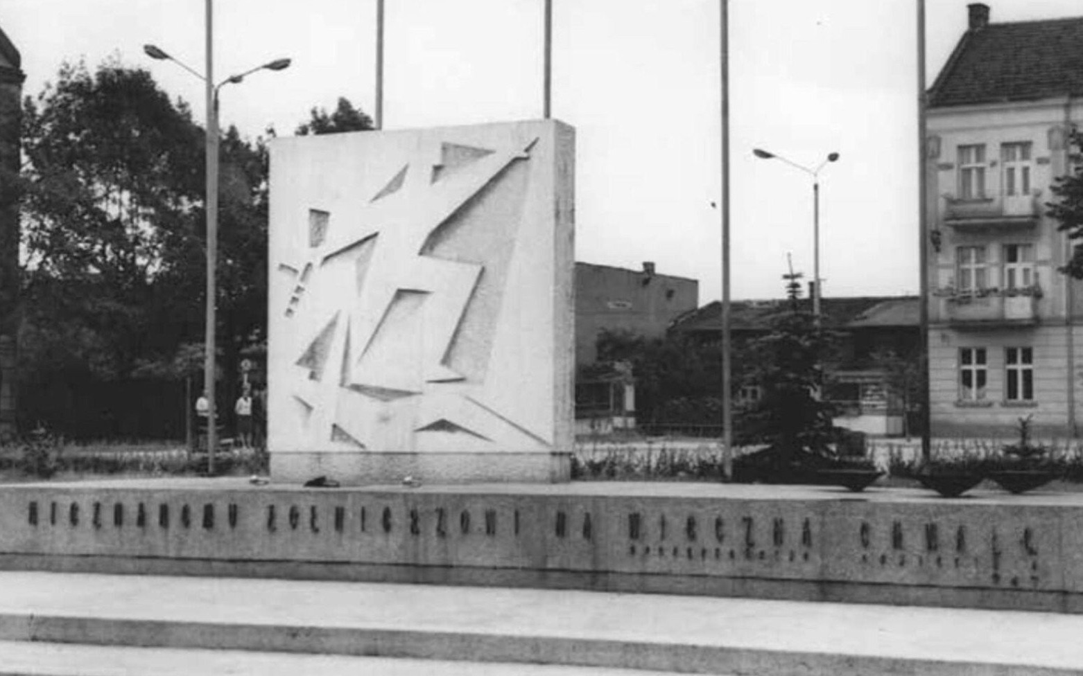 OŚWIĘCIM. „Pamięć w pomnikach. Oświęcim”. Spotkanie autorskie