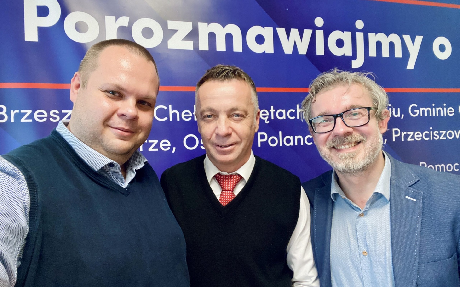 POROZMAWIAJMY O. PiS trzyma się mocno, a gdzie lewica. Szymeczko na prezydenta?