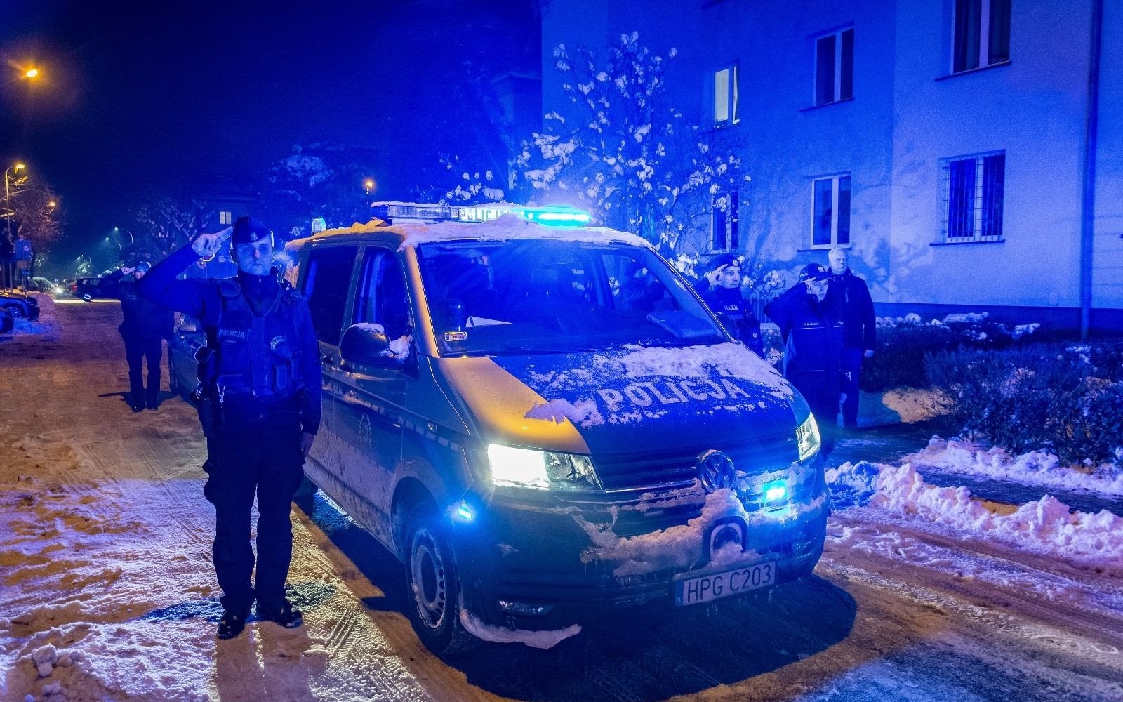 OŚWIĘCIM. Służby mundurowe oddały hołd zamordowanym wrocławskim policjantom