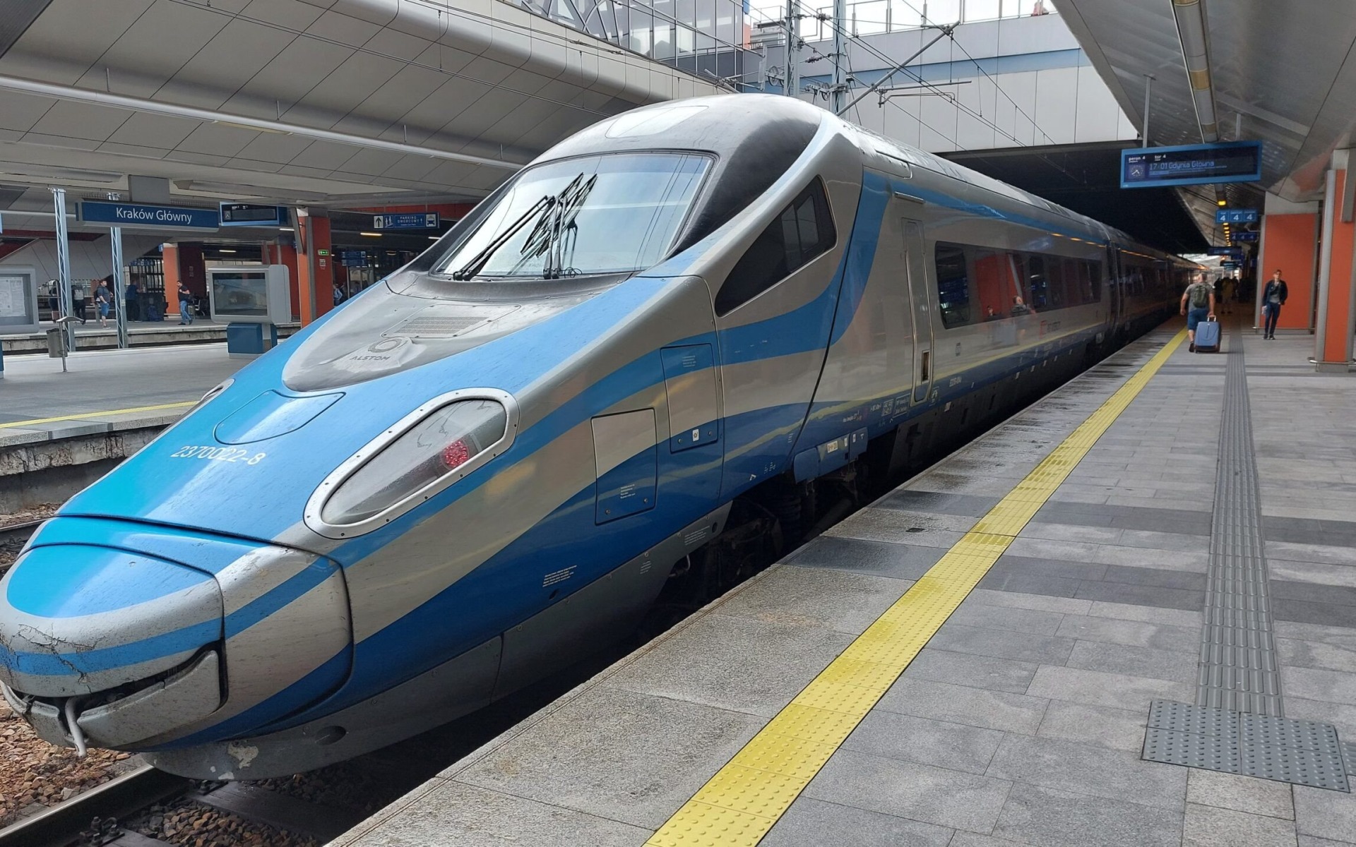 PUBLICYSTYKA. Czas na pociągi przyspieszone z Oświęcimia