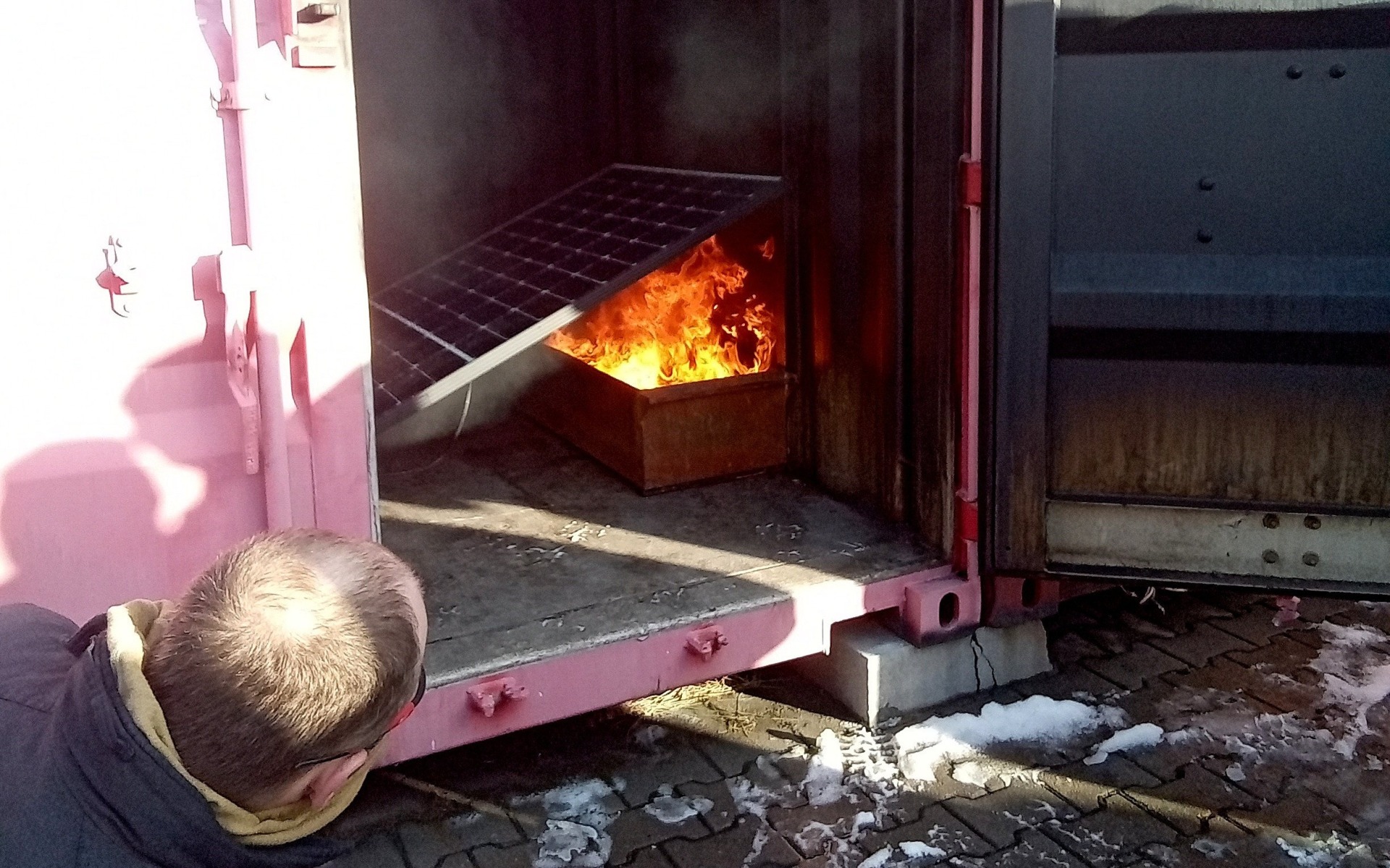 OŚWIĘCIM. Jak zadbać o bezpieczeństwo instalacji fotowoltaicznych?