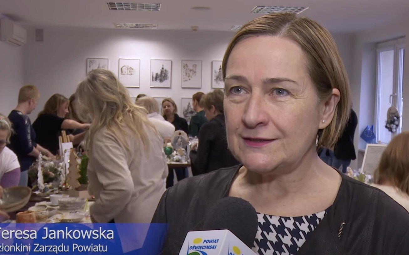 POWIAT. Przepiękne ozdoby świąteczne na kiermaszu w starostwie