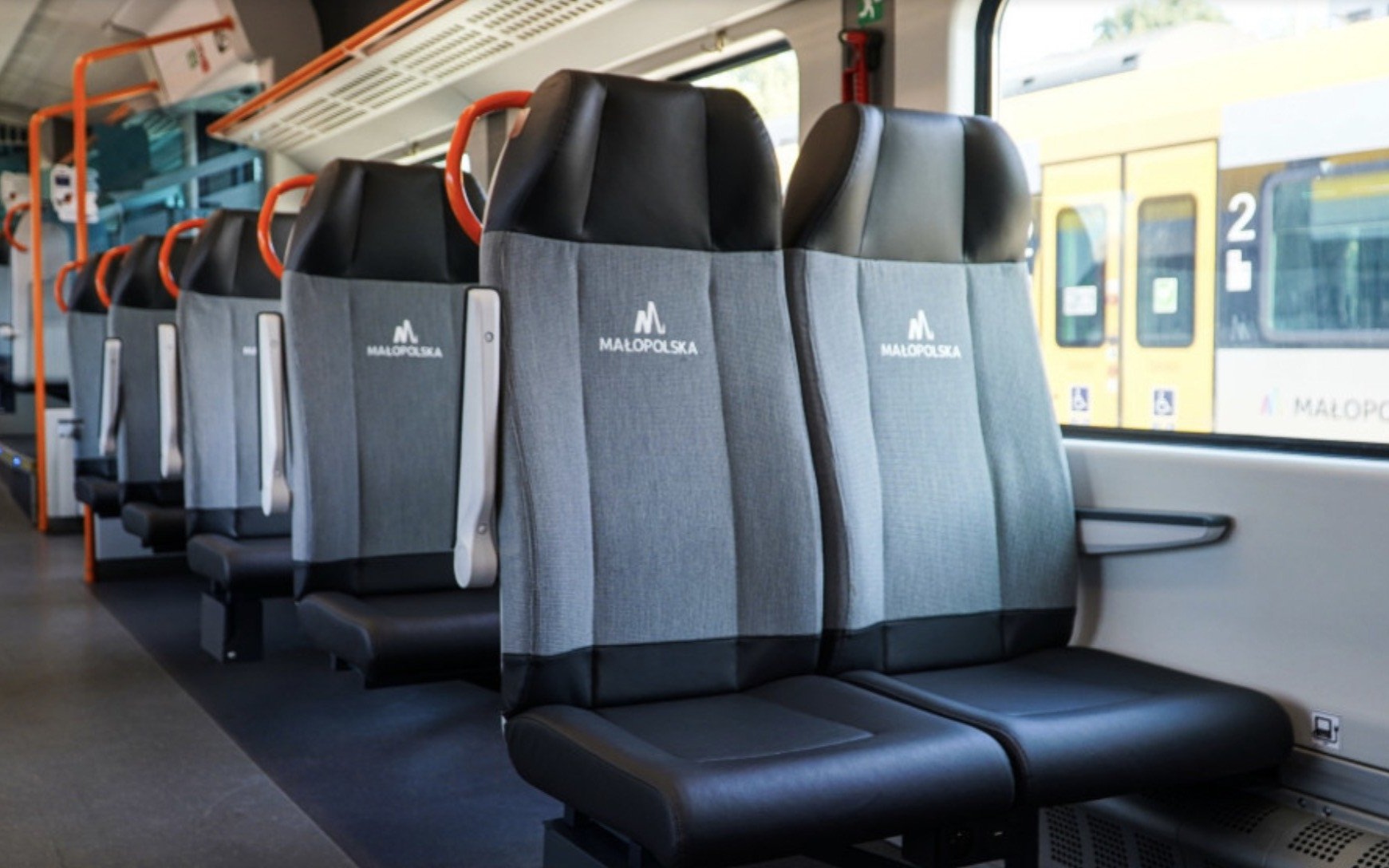 Nowe fotele RECARO Rail w Pociągach EN64 Kolei Małopolskich 