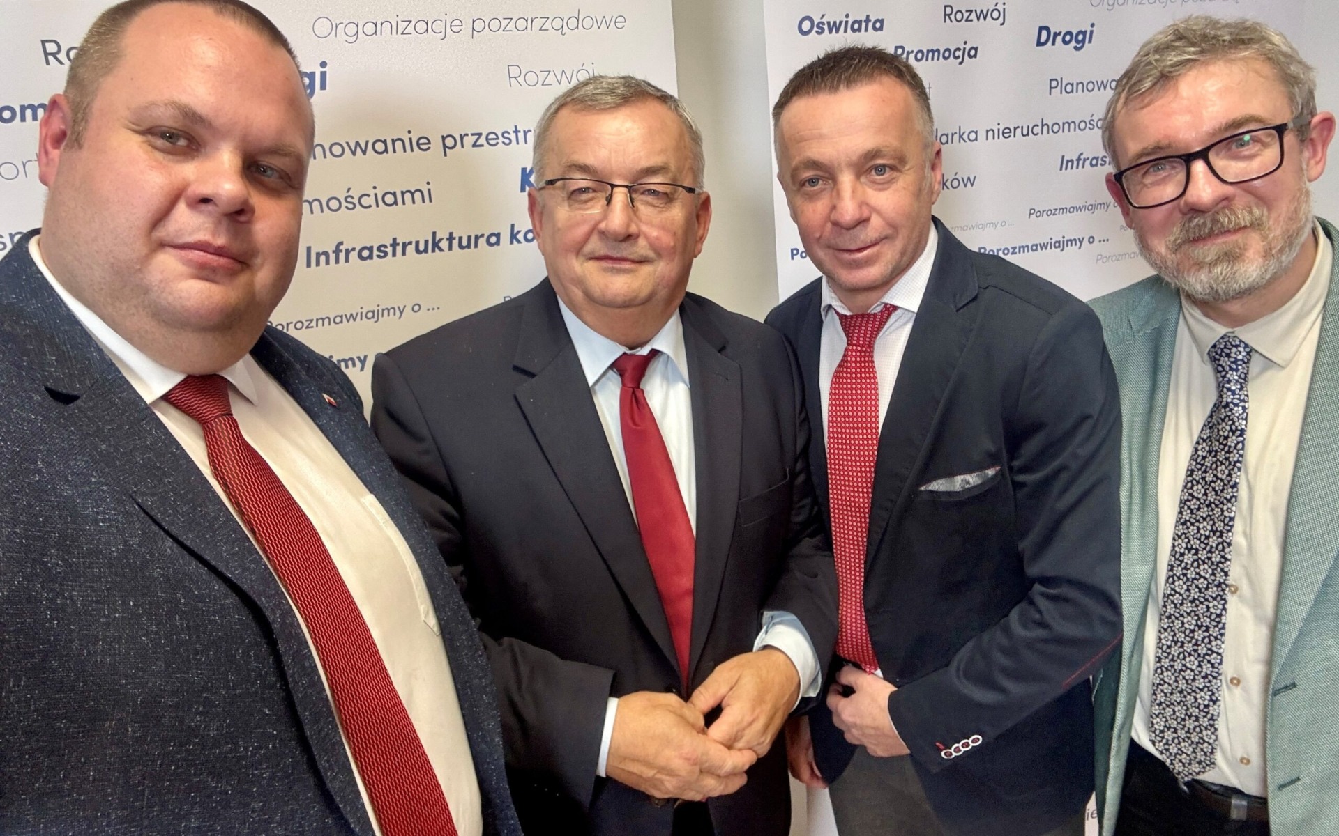 Powstaje obwodnica Oświęcimia i co dalej? Gość specjalny b. minister Andrzej Adamczyk