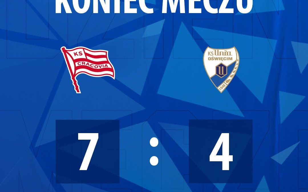 Comarch Cracovia wygrywa 7:4 z Re-Plast Unią Oświęcim – Fatalne zakończenie roku