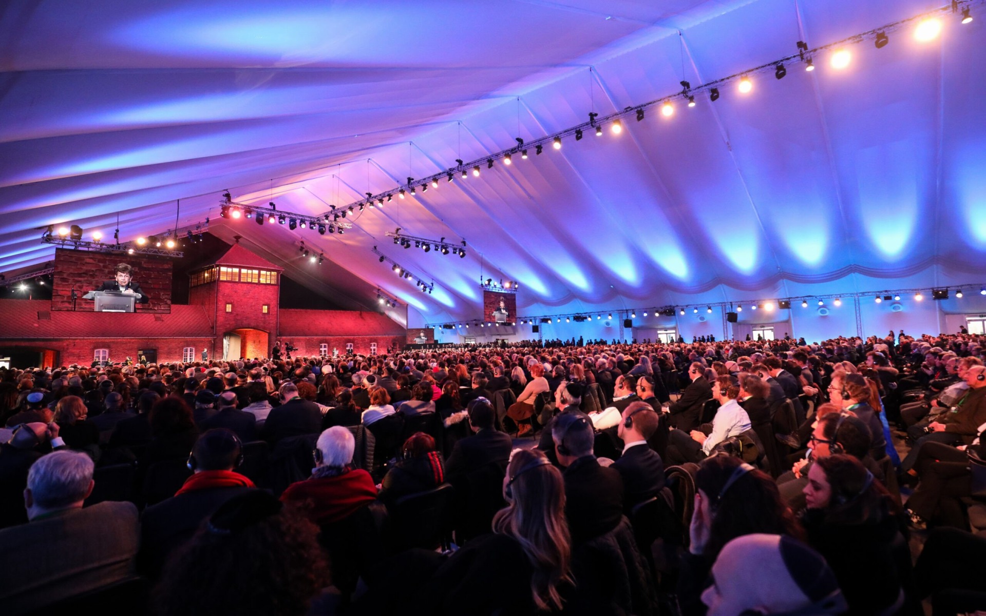 Świat odda hołd ofiarom Auschwitz – 56 delegacji państwowych na 80. rocznicy wyzwolenia obozu