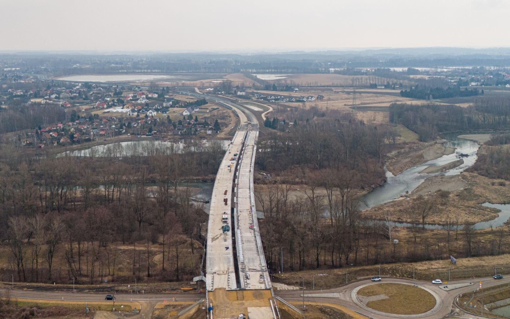 Nowe zdjęcia i wideo z budowy obwodnicy Oświęcimia do S1! Zobacz postęp prac z marca 2025