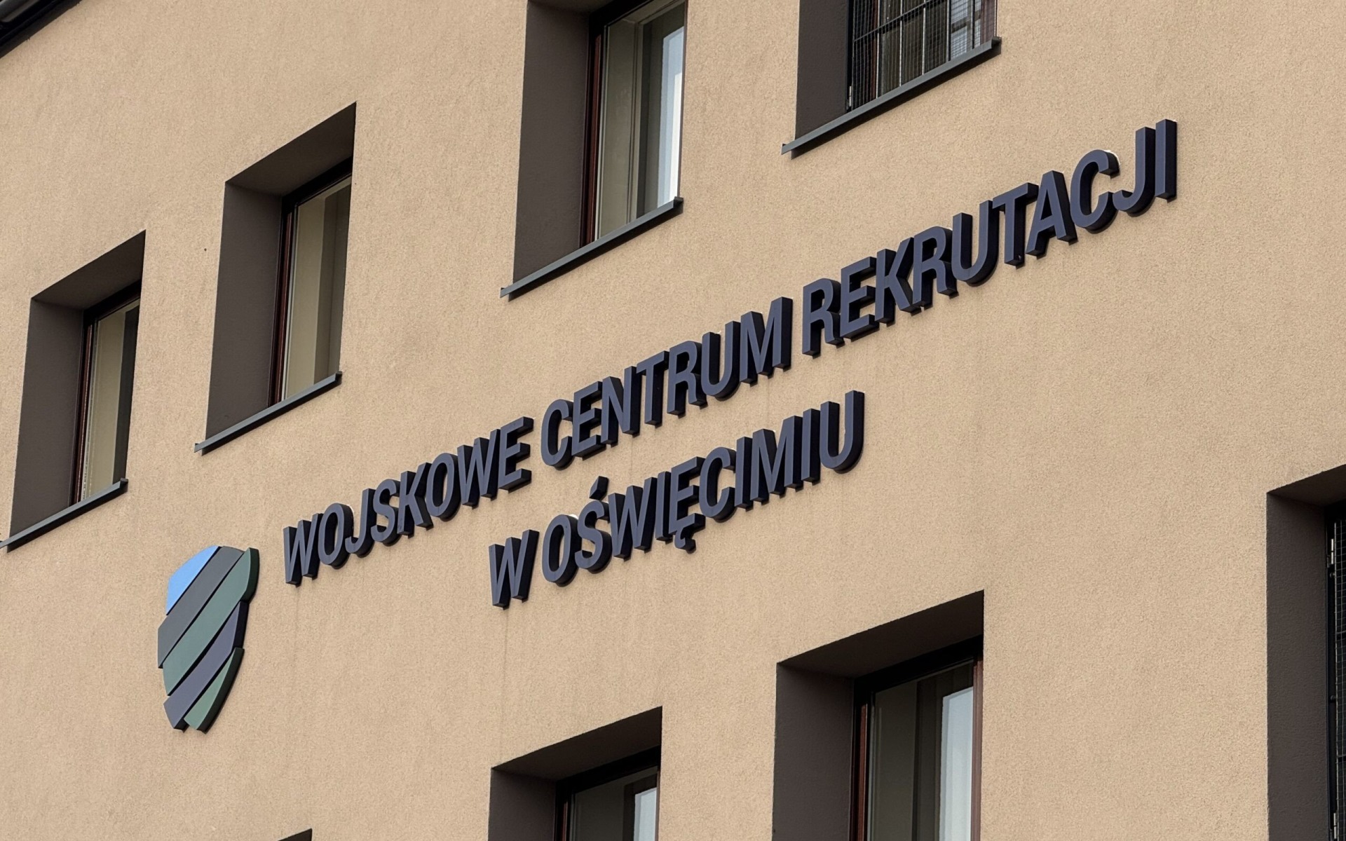 Masz 19 lat? Sprawdź, czy musisz się stawić! Kwalifikacja wojskowa 2025 ruszyła w powiecie oświęcimskim