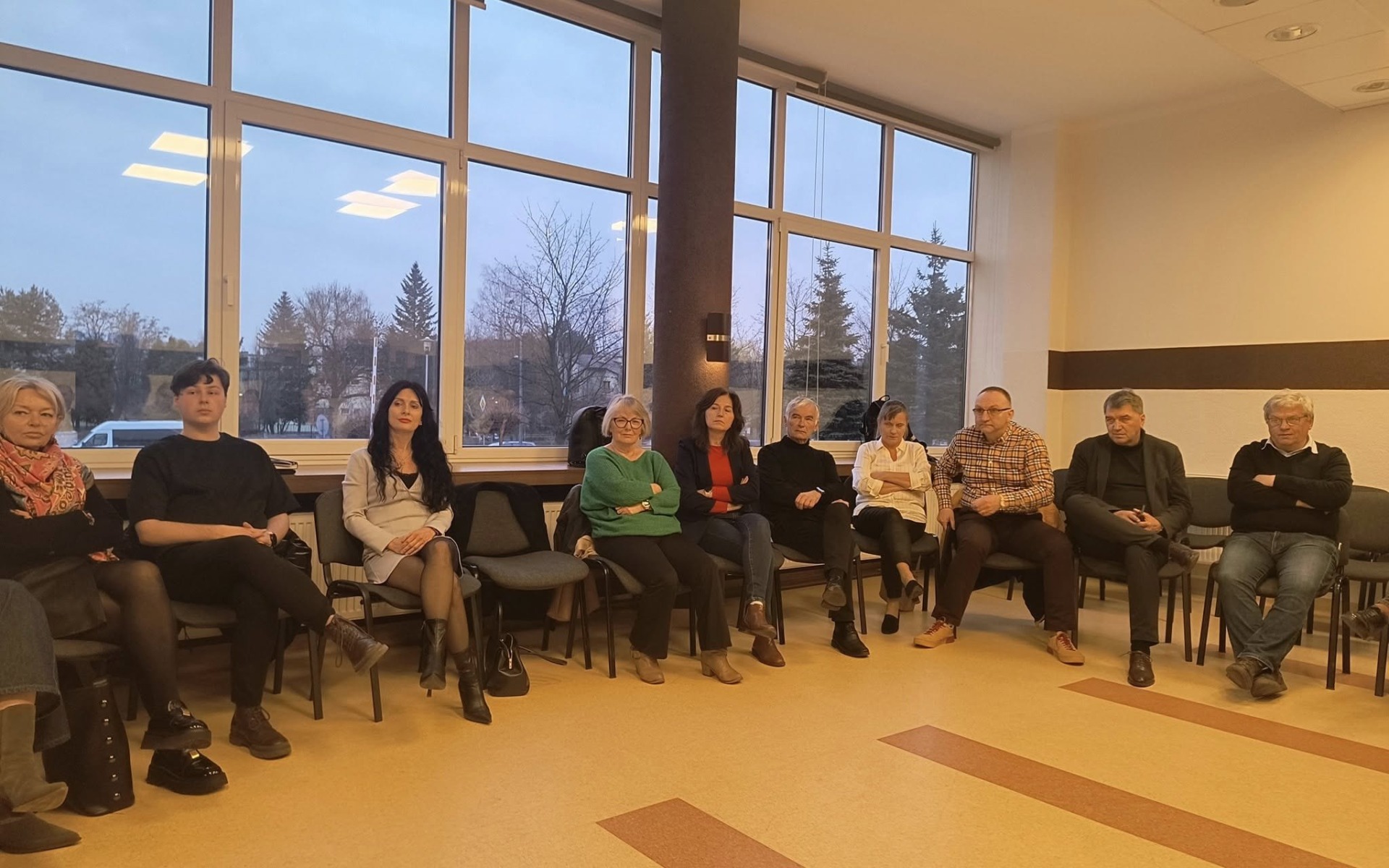 Struktury PO Oświęcim główkują, jak pomóc Trzaskowskiemu pokonać Mentzena i Nawrockiego.