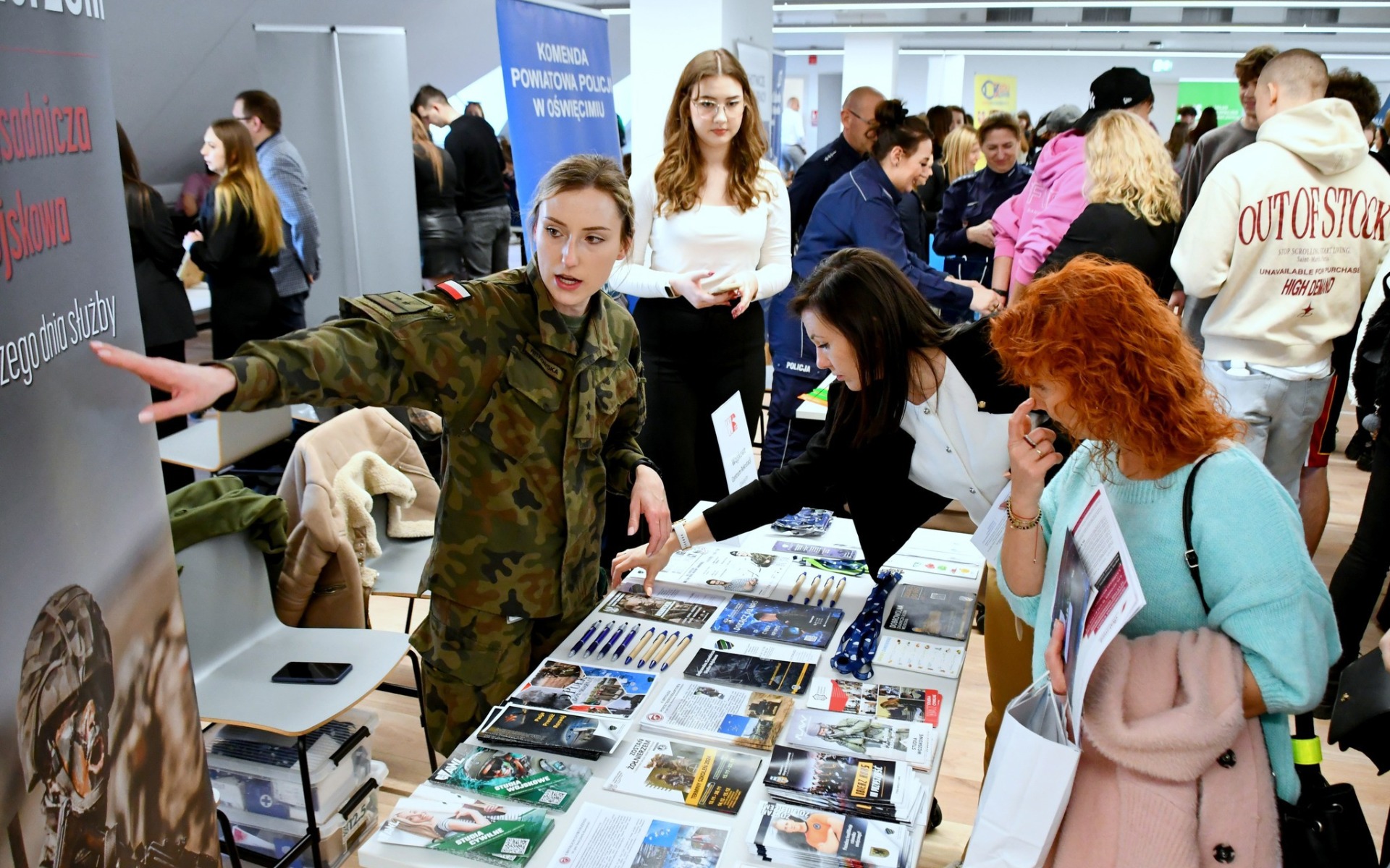 Targi Pracy i Edukacji w Oświęcimiu. Blisko 30 wystawców, warsztaty i gogle VR